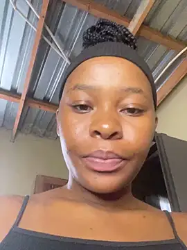 MiyaXo2's Webcam Show