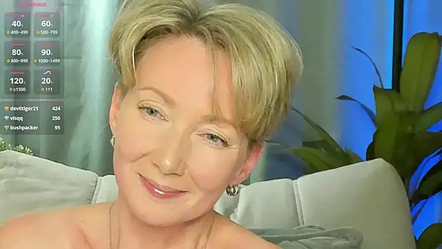 AkexandraFix: онлайн-секс-чат