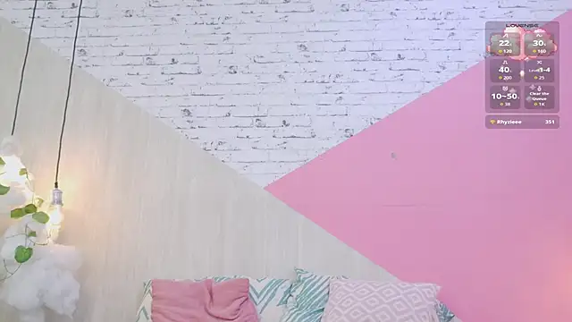 Chat XXX ao vivo de sophia_brunette_