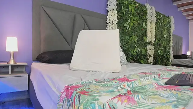 แชท XXX สดของ Gaby_cruz_