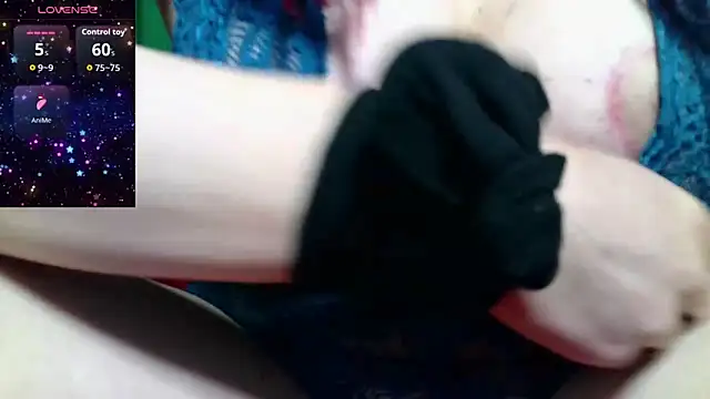 LuanalatuaDea's Live XXX Chat