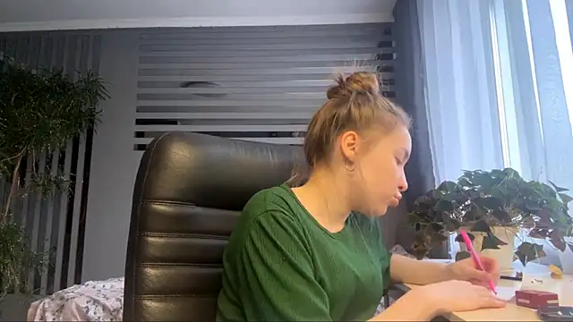 Milaissocute Live XXX-Chat