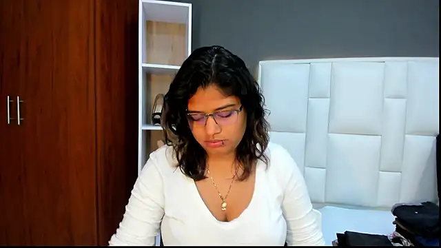 yeral2017 Live XXX Chat