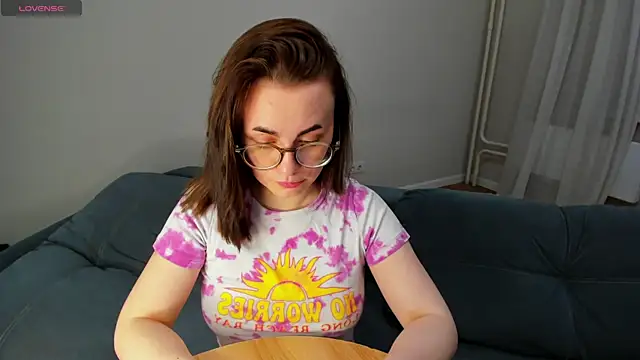 Онлайн чат XXX MewStella