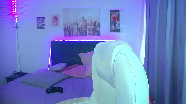 goth_minerva: онлайн-секс-чат