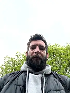 Michel_hugeのウェブカメラショー