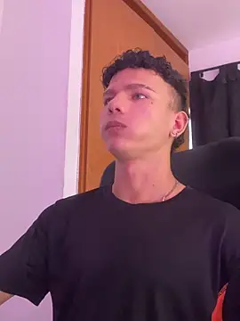 sebascuterouss Webcam Show