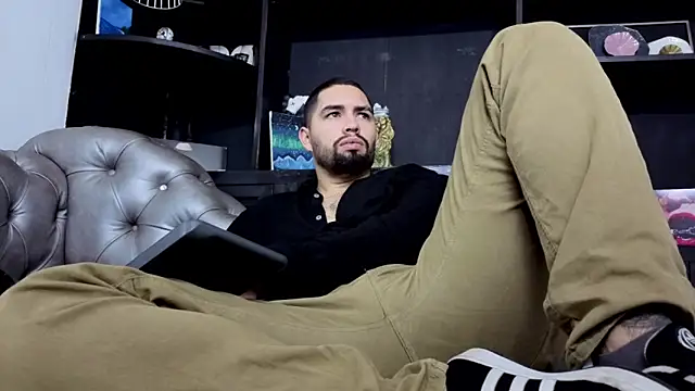 matteosantos' Live XXX Chat