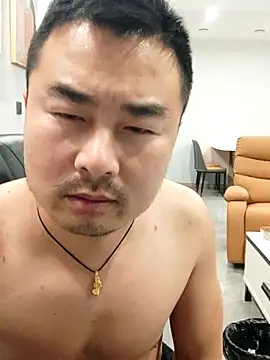 guozuo 在線直播表演