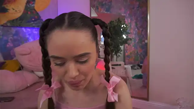 دردشة SelenneVoss الجنسية المباشرة