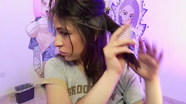 Онлайн чат XXX sofi_lara28