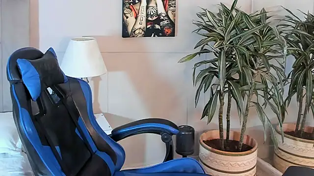 kai_storn's Webcam Show