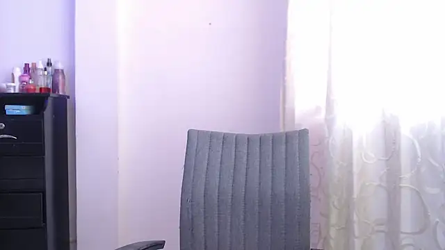 misskaroのライブXXXチャット