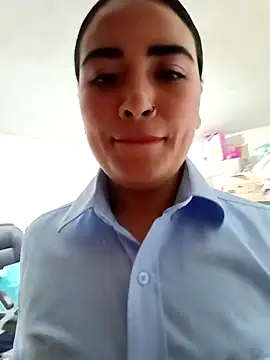 MAYE__13's Webcam Show