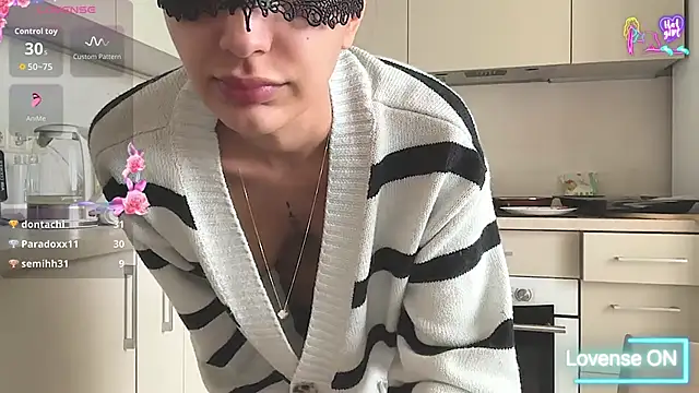 AvestanSole – Live XXX-chat