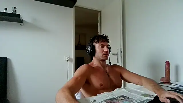 alpha-hunkのライブXXXチャット