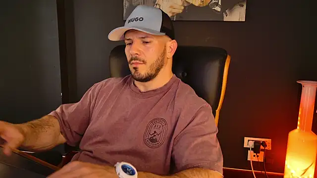 Chat XXX en directo de AngeloEric