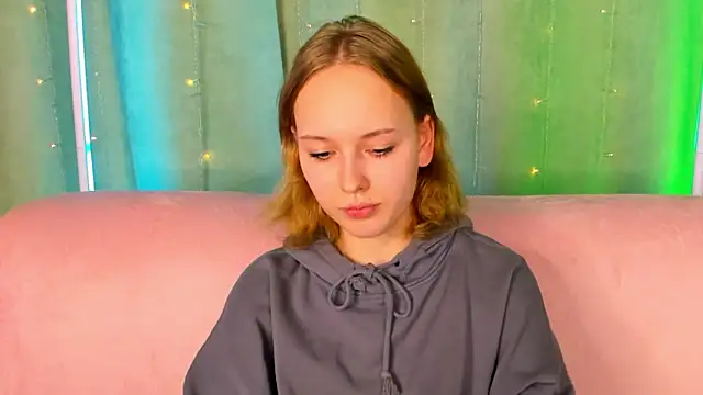 XXX chat uživo modela RikkiChoco