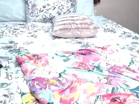 Pokazy przed kamerką – BlaqRosexox