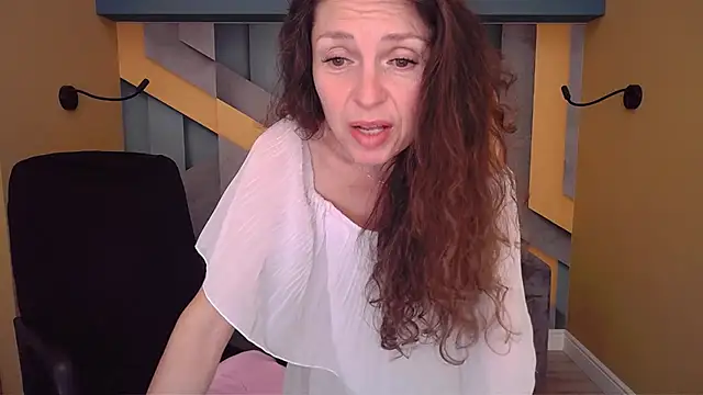 XXX chat uživo modela EllaLong