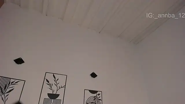 annie_barozzi élő XXX-chatje