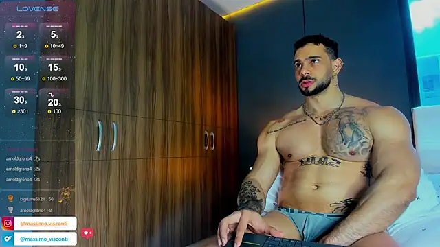 massimo_visconti: διαδικτυακό σόου στην κάμερα