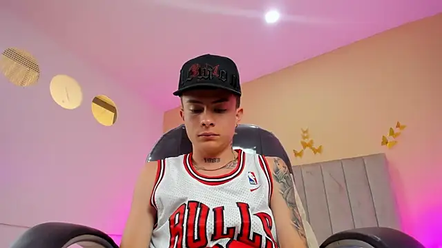 Nascary_Fox's Live XXX Chat