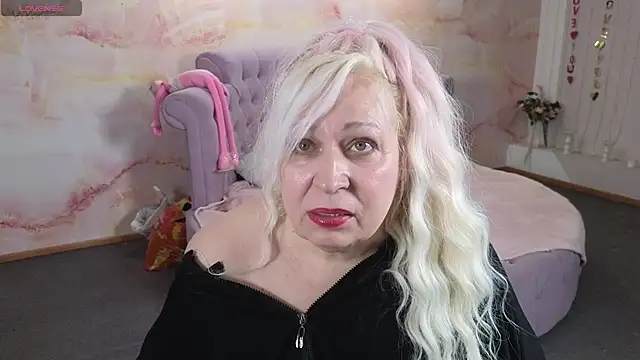 Penelope_Pinkyのウェブカメラショー