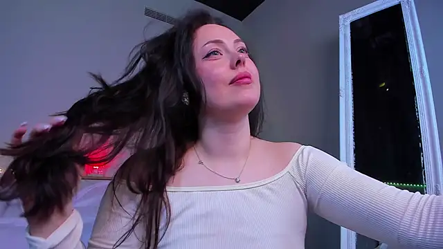 AlbaLimory: онлайн-секс-чат