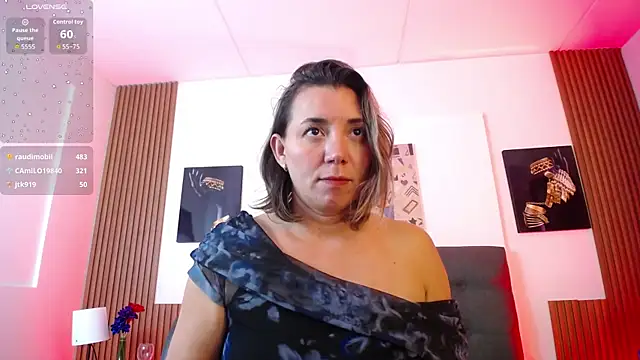 Chat +18 de milfsecret69 ao vivo