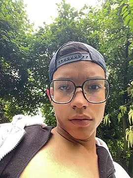 Andres_boy252 网络视讯表演