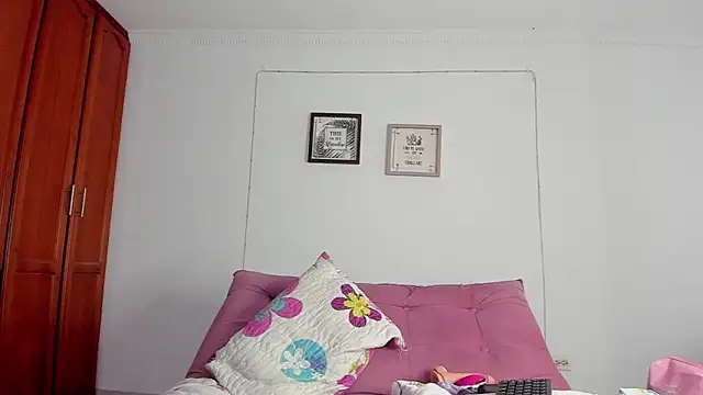 selena_jhonson 现场XXX聊天