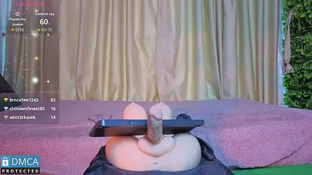 Živý XXX chat nena_cupcake_