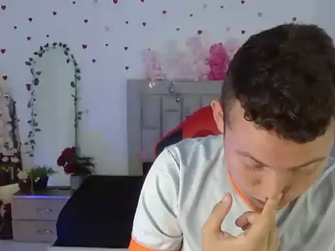 sven_fox723's Webcam Show