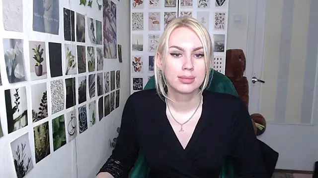 Вебкам-шоу CapriScorpion