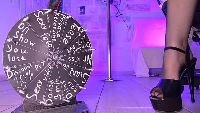 TinaDavil Live XXX-Chat