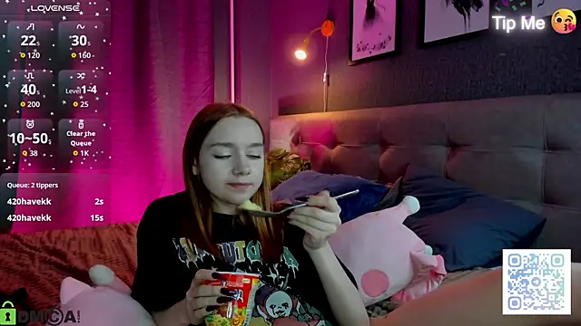 Živý XXX chat Lesi_Moonie01