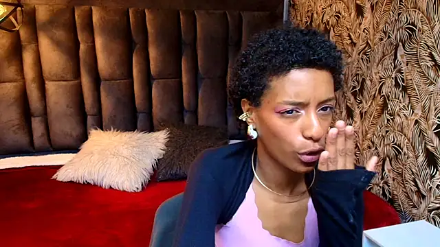 Zia_Green Chat XXX in diretta