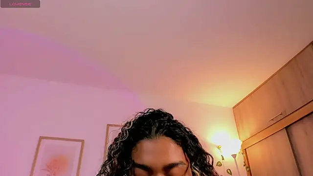 aleja_montiel__ 现场XXX聊天