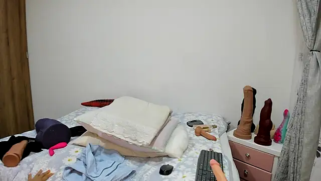 Sembang XXX Secara Langsung charlloteevans_X