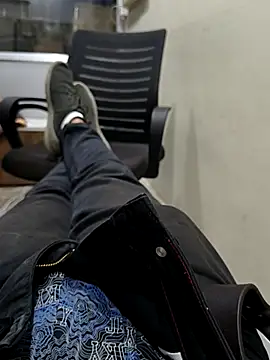 Rj202113 Chat XXX in diretta