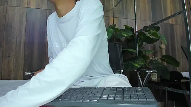 AndySinss Show in webcam