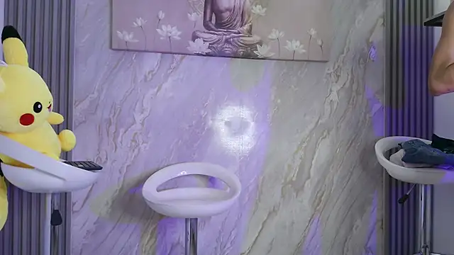 GOLD_BOYS Adlı Modelin Canlı XXX Sohbeti