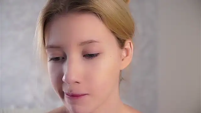 SunnivaCovil 在線直播表演