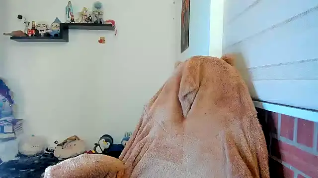 Shaddycute_ élő XXX-chatje