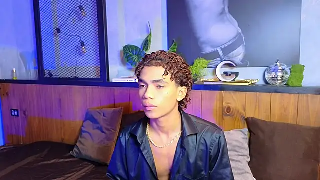 AlanCutee Webcam-Show