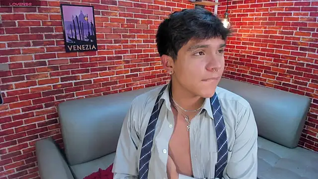 Pokazy przed kamerką – Thiago_Kozak