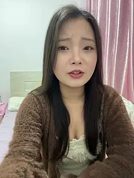 BIGBABYYEYE Live XXX-chat