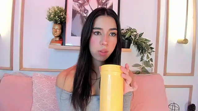 Nanami_ Chat XXX in diretta