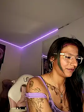 SamathaMay Webcam show